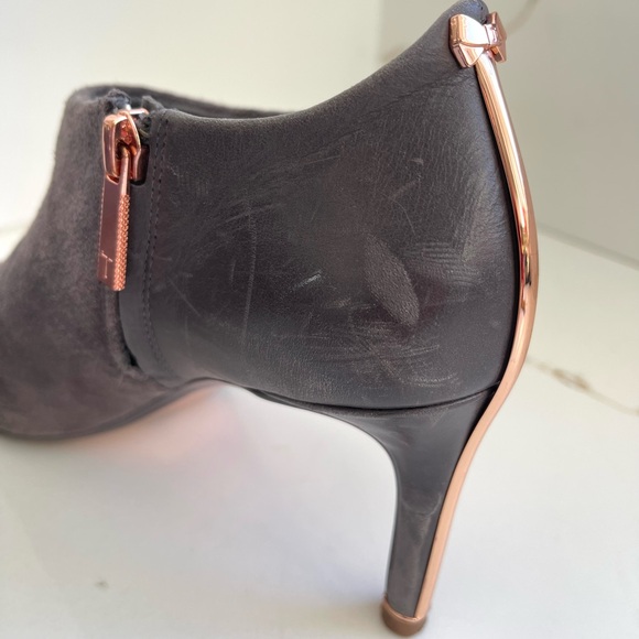 Ted Baker Leiyla suede ankle booties - Picture 5 of 7